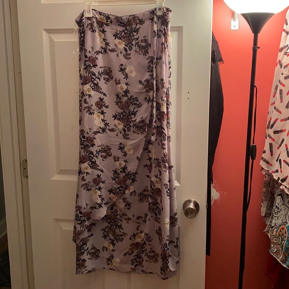 Super cute skirt!